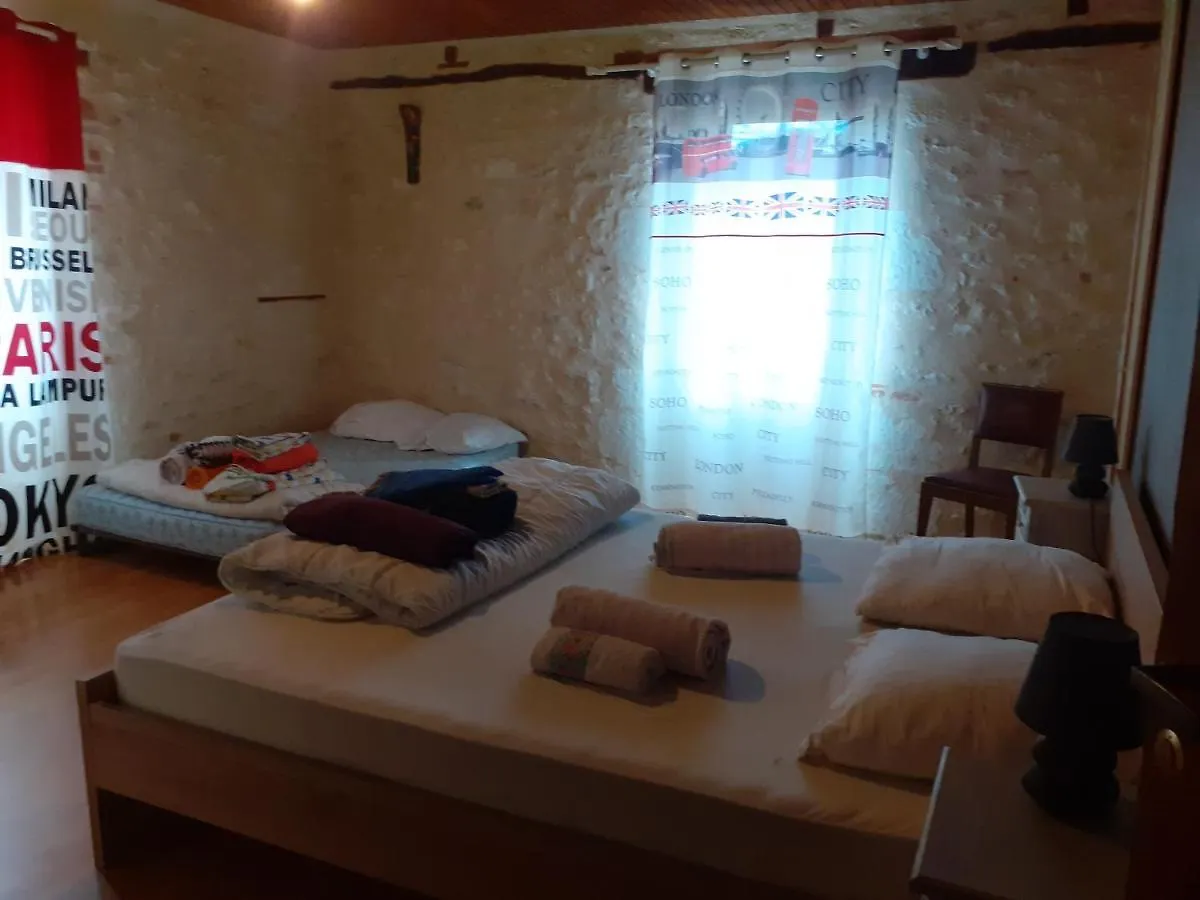 Guest house Chambre Avec Douche Et Toilettes Castelnau-Montratier