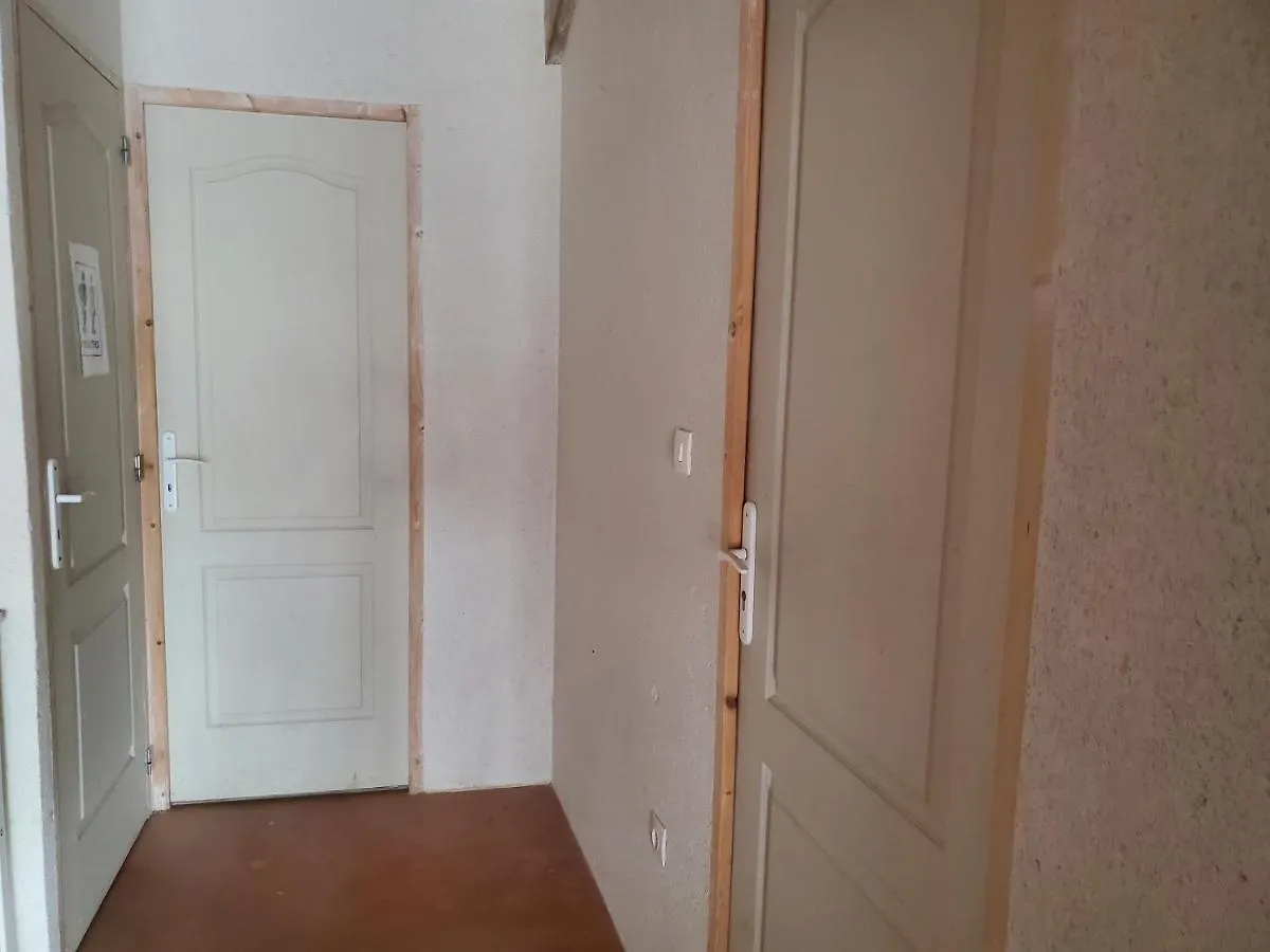Chambre Avec Douche Et Toilettes Castelnau-Montratier 0*,